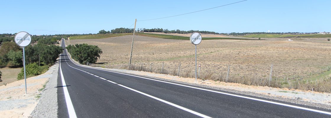 Estrada de Cabrela já está reaberta à circulação