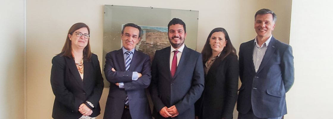 Município requer ao Secretário de Estado da Educação urgência nas obras da EB1 e Escola Secu...