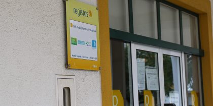 Presidente da Câmara recorre à Ministra da Justiça para resolver os encerramentos recorrentes da Conservatória de Vendas Novas