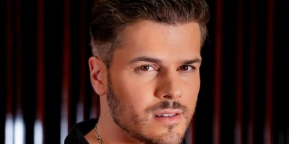 Mickael Carreira