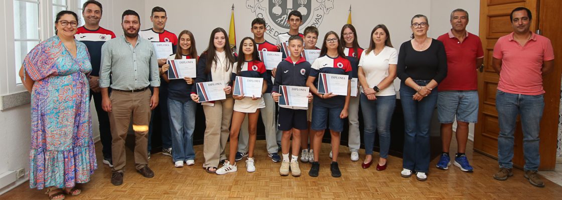 Município distingue atletas da Associação de Taekwondo de Vendas Novas