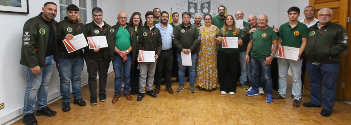 Município reconhece atletas do Clube de Tiro de Vendas Novas e entrega diplomas aos campeões eu...