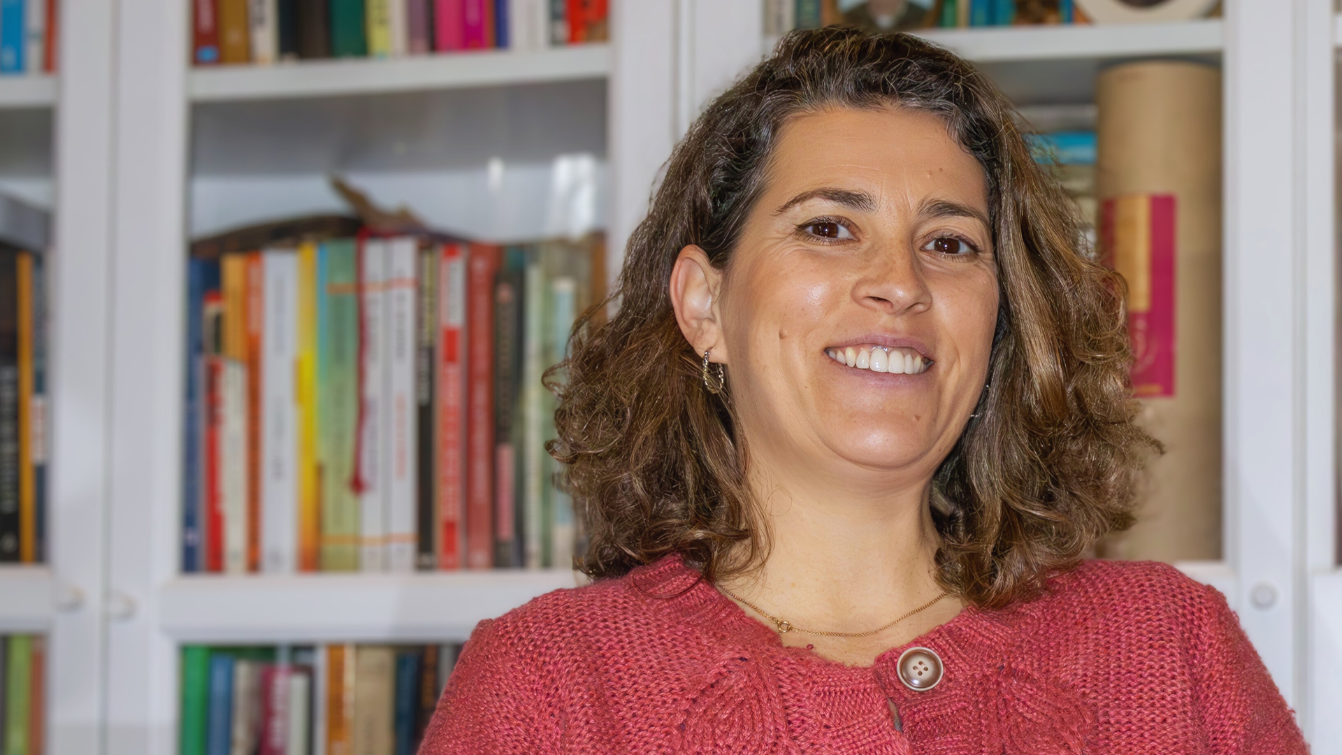 Apresentação de livro “Manual de Sobrevivência Para Recém-Mães (Para não enlouquecer) de Maria Safara